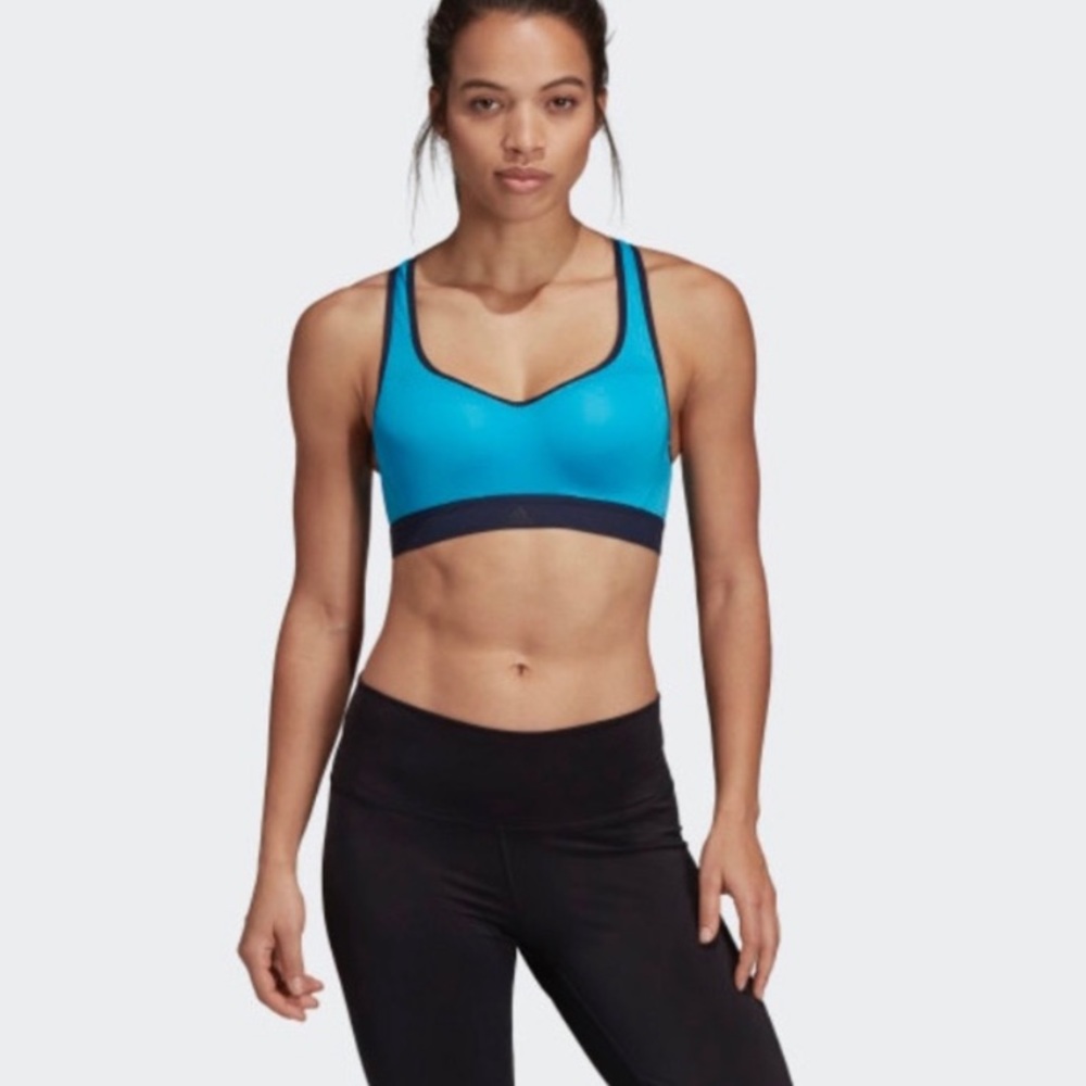 Stronger For IT 3 Stripes High Support Sports Bra